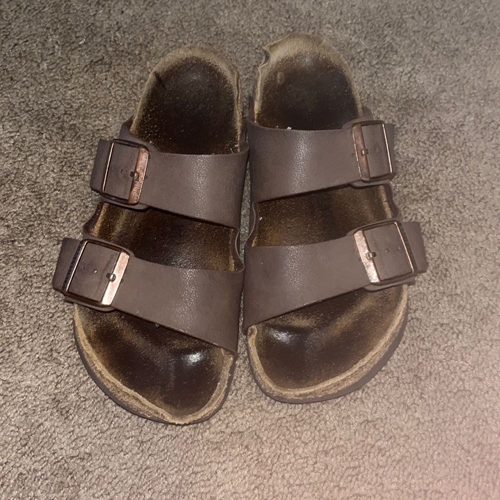 BIRKENSTOCK SANDALS